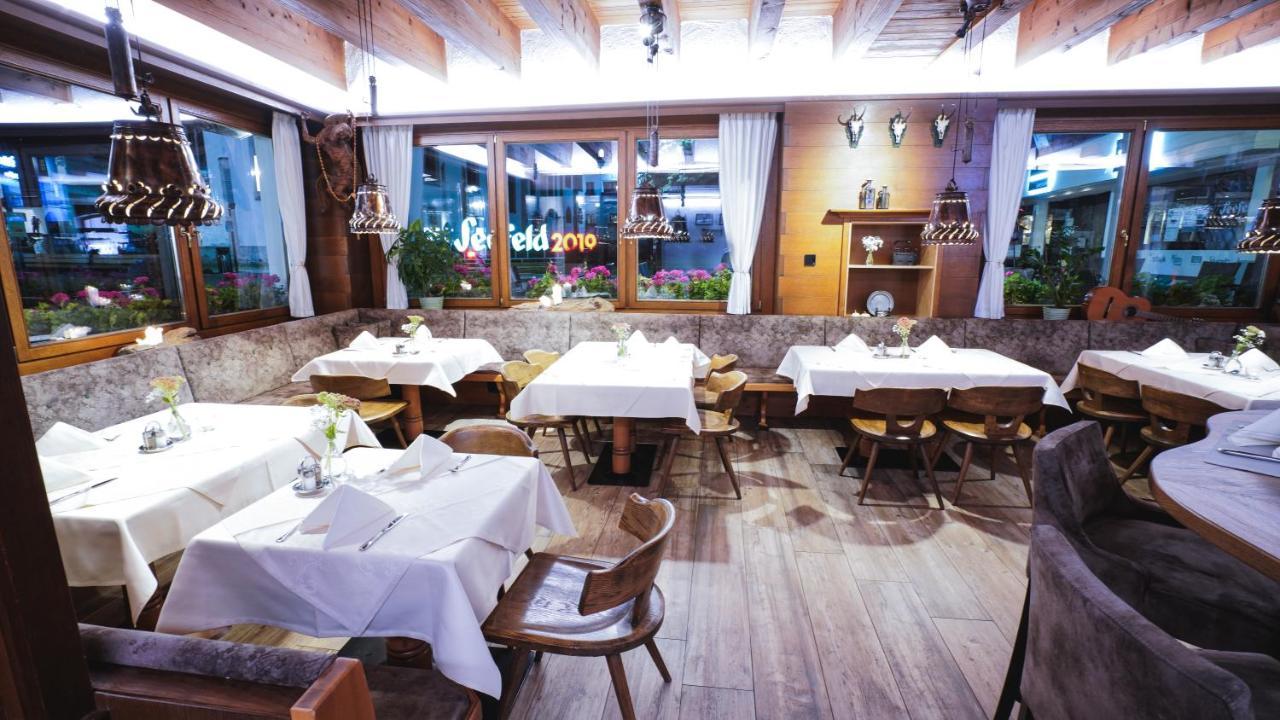 Tiroler Weinstube Aparthotel Зеефелд в Тирол Екстериор снимка